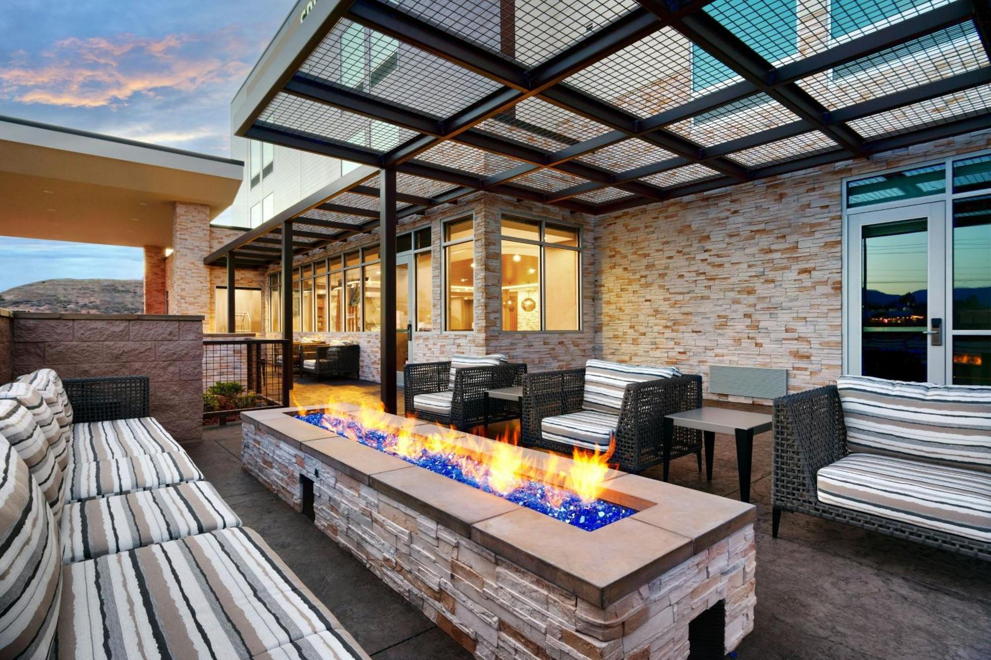 Springhill Suites By Marriott Cottonwood Esterno foto